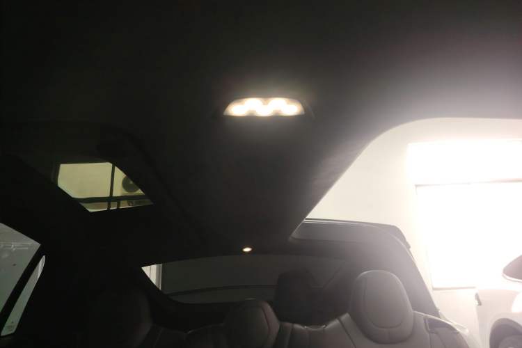 Used Tesla Model X 2019 Long-Range Version
