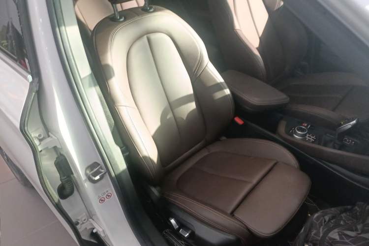 Used BMW X1 2022 sDrive25Li Leading Model
