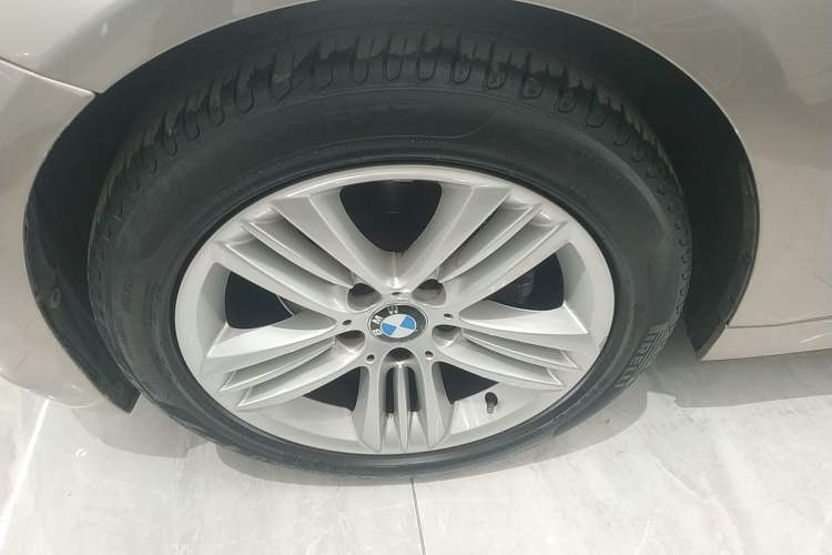 Used BMW 3 Series 2017 320Li Fashion Model
