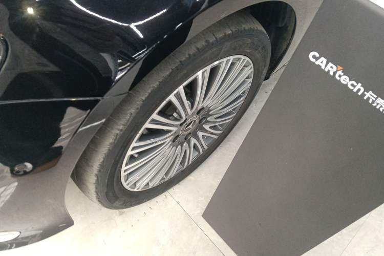 Used Mercedes-Benz E-Class 2022 Updated E 300 L Luxury Edition
