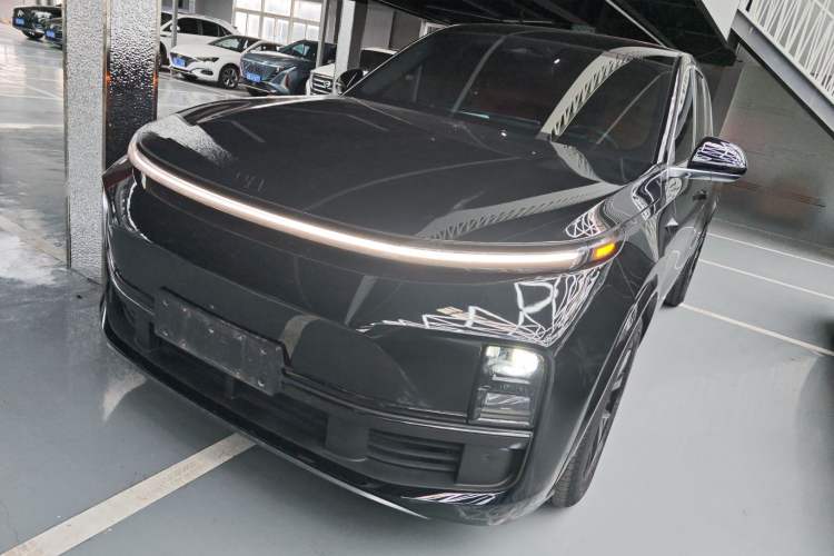 Used Li Auto L8 2023 Pro Model