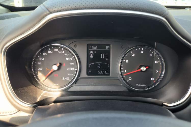 Used MG HS 2019 20T Automatic Two-Wheel Drive Luxury Edition China VI Standard