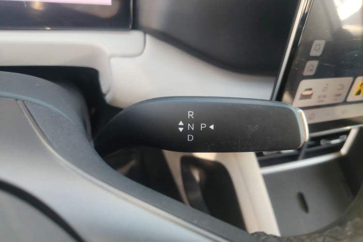 Used BYD Yuan UP 2025 Intelligent Driving Version 401 km Beyond-Range Edition