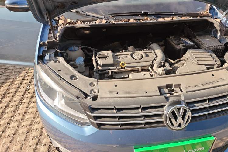 Used Volkswagen Touran 2013 1.4T Manual Fashion Edition 5 Seats
