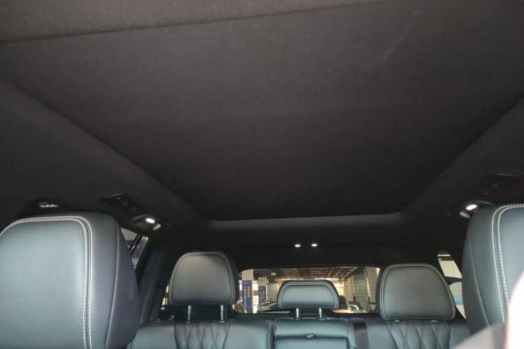 Used GAC Trumpchi GS8 2024 Linghang Series 2.0 TGDI Two-Wheel Drive Luxury Smart Connectivity Version