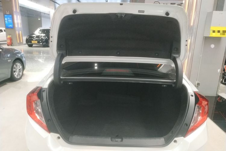 Used Honda Civic 2019 220TURBO CVT Dynamic Edition China VI