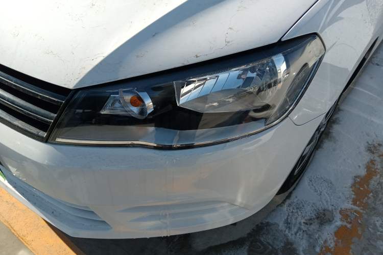 Used Volkswagen Jetta 2015 Value Edition 1.6L Manual Fashionable Style
