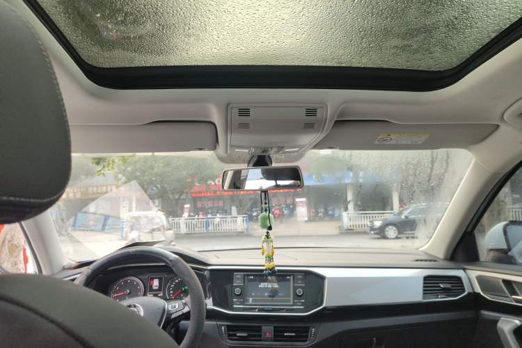 Used Volkswagen Tayron 2019 330TSI Two-Wheel-Drive Luxury Version China V Emission Standard
