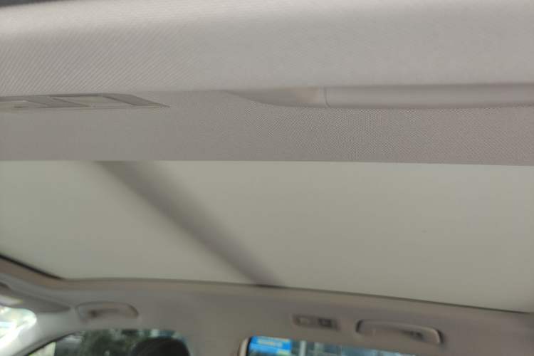 Used Volkswagen Tiguan L 2017 330TSI Automatic Two-Wheel Drive Flagship Edition