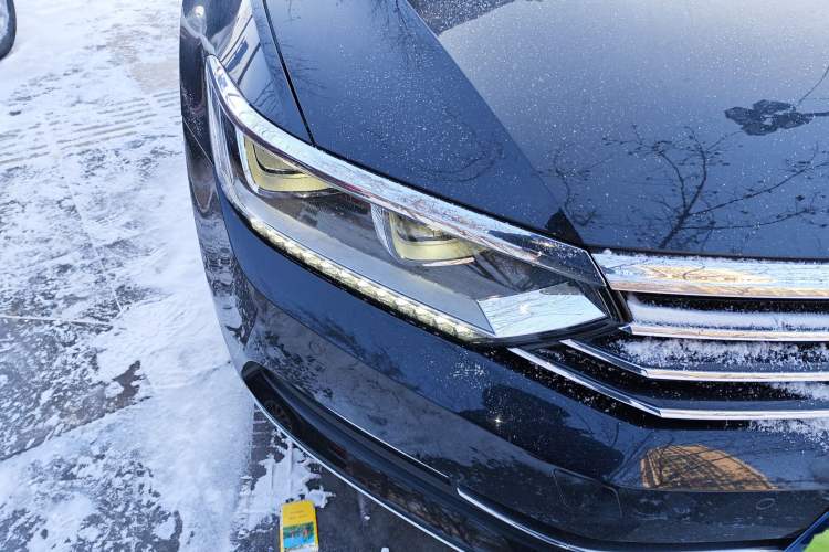 Used Volkswagen Magotan 2018 330TSI DSG Luxury Model
