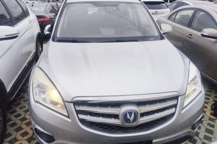 Used Changan CS35 2015 1.6L Automatic Luxury Model China IV Standard
