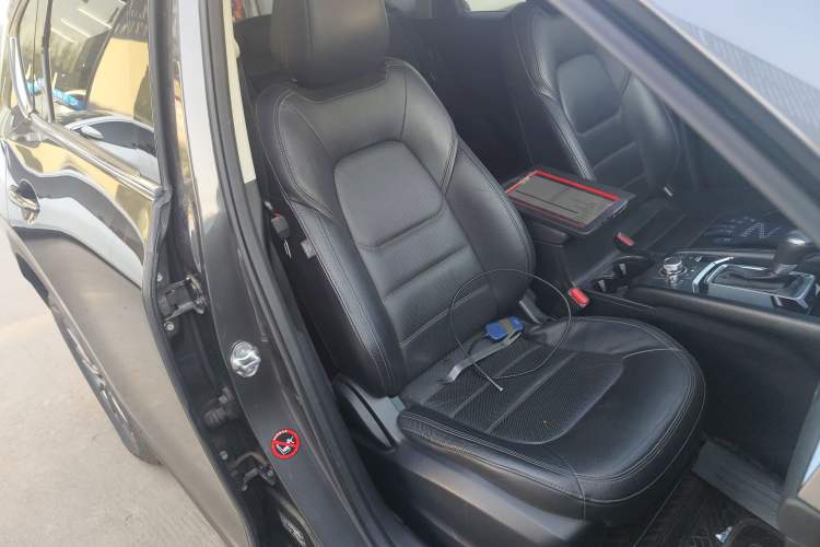 Used Mazda CX-5 2020 2.0L Automatic Two-Wheel Drive ZhiZun Version
