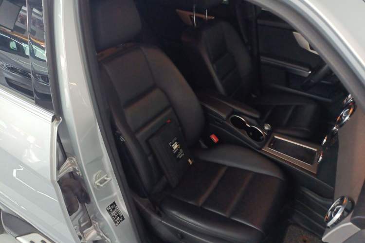 Used Mercedes-Benz GLK-Class 2013 Facelift GLK 300 4MATIC Fashion Edition