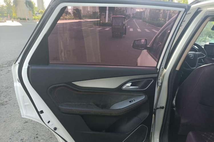 Used Baojun 560 2017 1.5T Manual Comfort Version 7 Seats