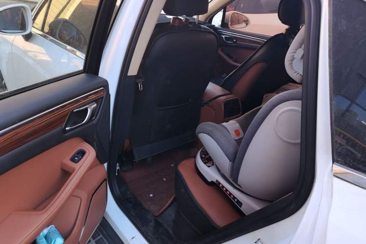 Used Zotye SR9 2017 2.0T Automatic Ultimate Dream Edition
