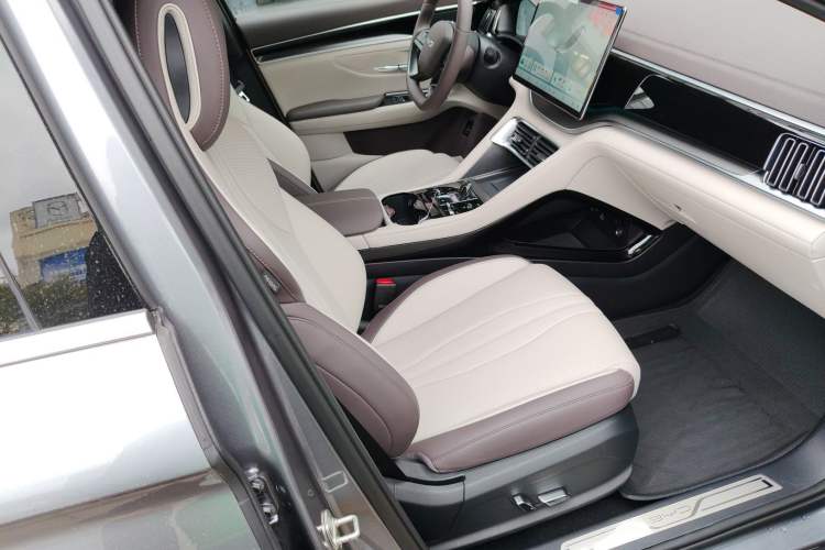 Used BYD Song PLUS New Energy 2025 DM-i Intelligent Driving 160KM Flagship Model