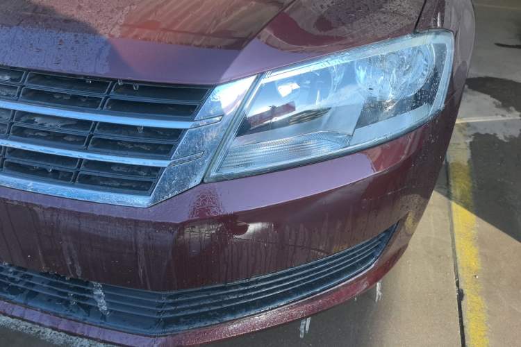 Used Volkswagen Lavida 2013 Revised Classic 1.6L Automatic Fashion Edition