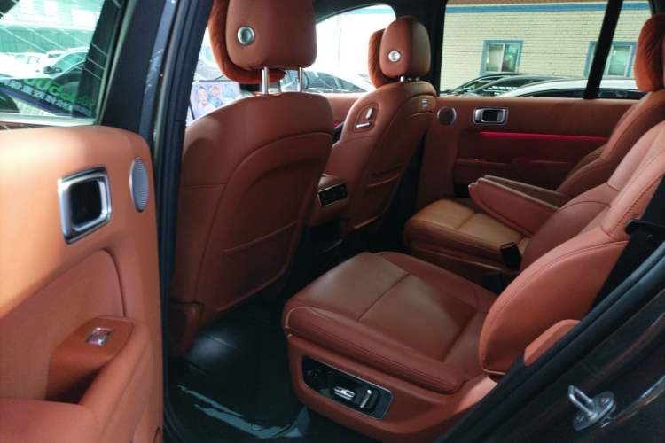 Used Li Auto L8 2023 Pro Model
