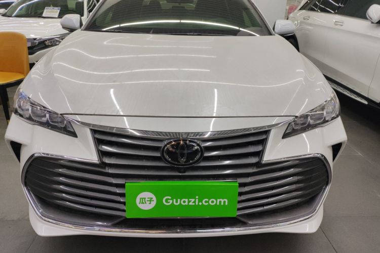 Used Toyota Avalon 2019 2.5L Touring Premium Version China VI Standard
