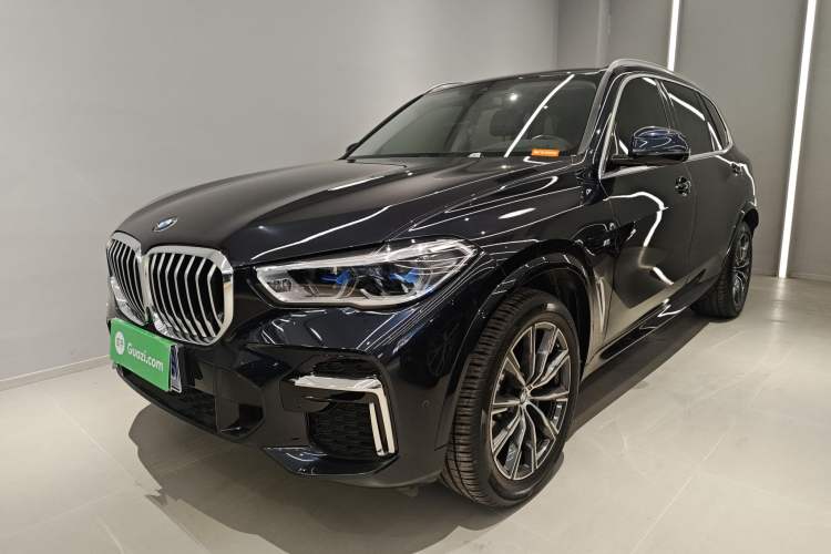 Used BMW X5 2022 Restyled xDrive 30Li Luxury Version M Sport Package