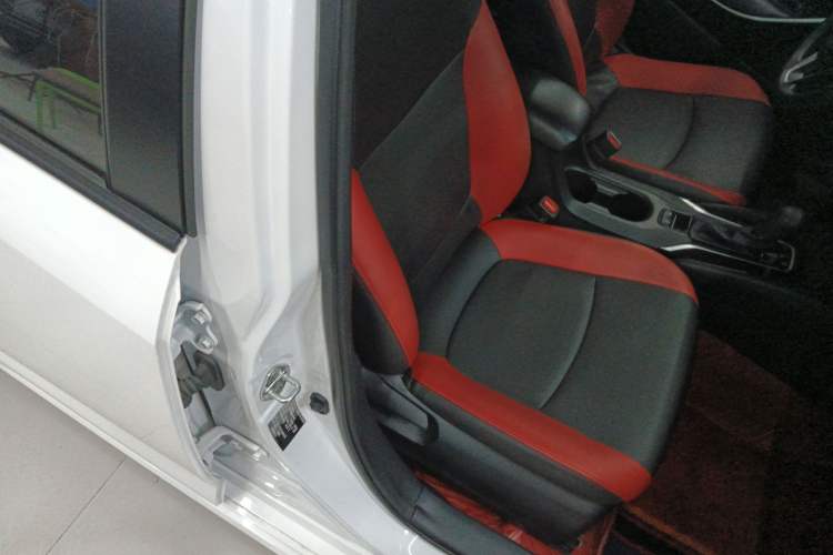 Used Toyota Corolla 2021 Dual-Engine 1.8L E-CVT Pioneer Edition
