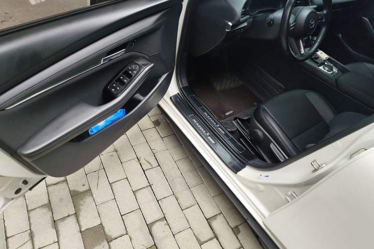 Used Mazda Mazda 3 Axela 2020 2.0L Automatic ZhiXuan Edition
