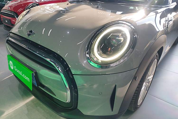 Used  MINI 2022 1.5T COOPER Classic Edition Five-Door Version