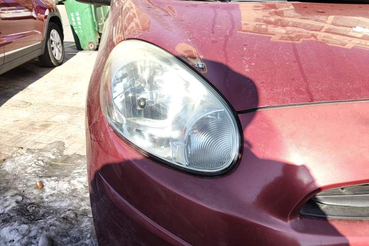 Used Nissan March 2015 1.2L Manual Easy-Enjoy Version