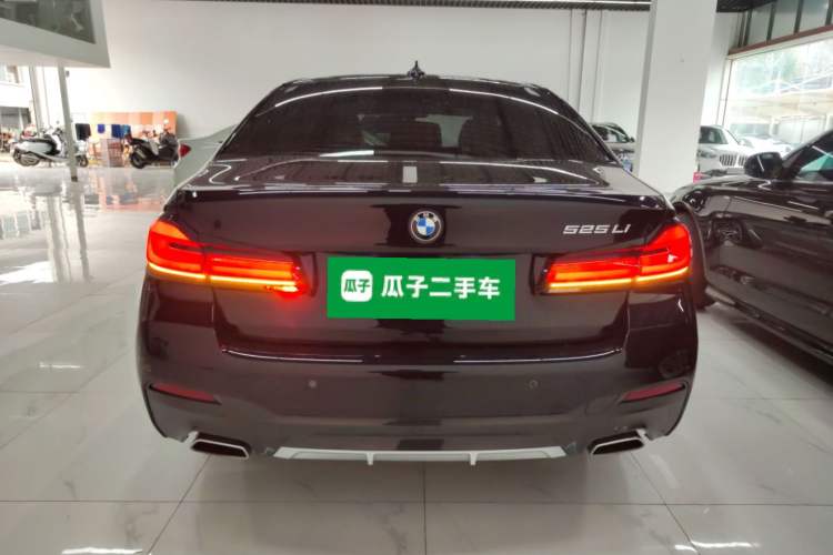 Used BMW 5 Series 2022 Restyled 525Li M Sport Package
