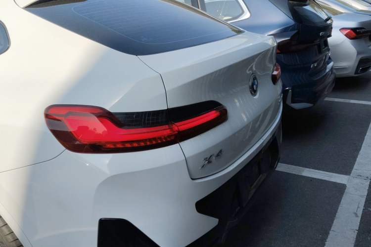 Used BMW X4 2022 xDrive 25i M Sport Package
