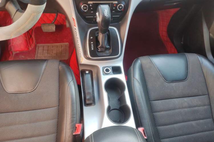 Used Ford Kuga 2015 1.5L GTDi Two-Wheel Drive Fashion Edition