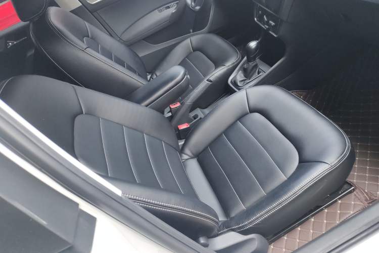 Used Volkswagen Santana 2017 Haval H6 1.6L Automatic Fashion Edition
