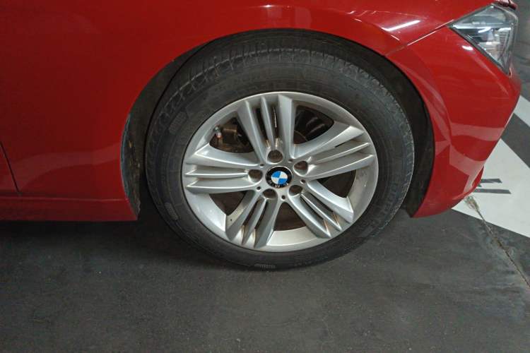 Used BMW 3 Series 2017 320Li Fashion Model
