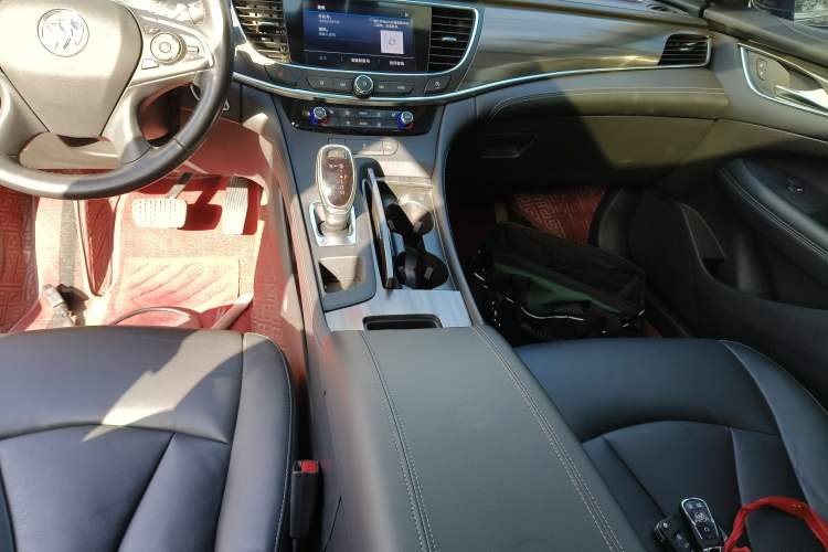 Used Buick LaCrosse 2022 652T Luxury Version
