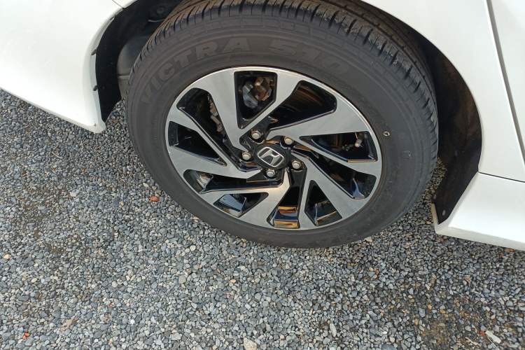 Used Honda Civic 2016 220TURBO CVT Luxury Edition
