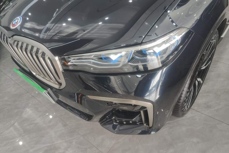 Used BMW X7 2020 xDrive40i Luxury M Sport Package
