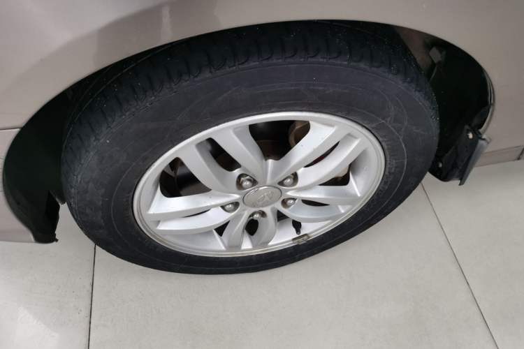 Used Hyundai Celesta 2015 1.6L Automatic Comfort Model