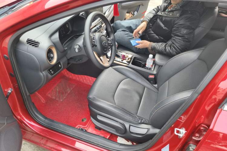 Used Kia K3 2019 1.5L CVT Smart Connectivity Version
