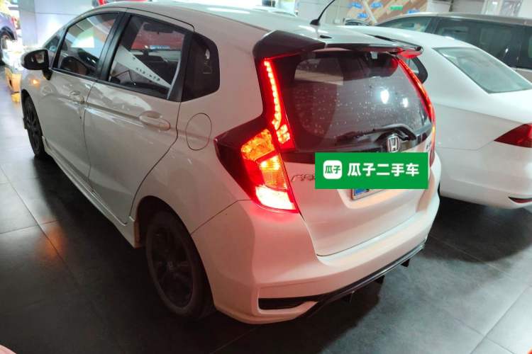 Used Honda Fit 2018 1.5L CVT Trendy Run+ Edition
