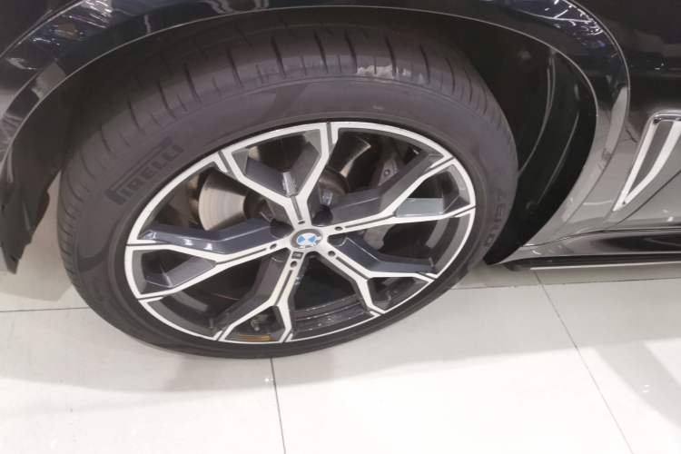 Used BMW X5 2022 Restyled xDrive 40Li M Sport Package
