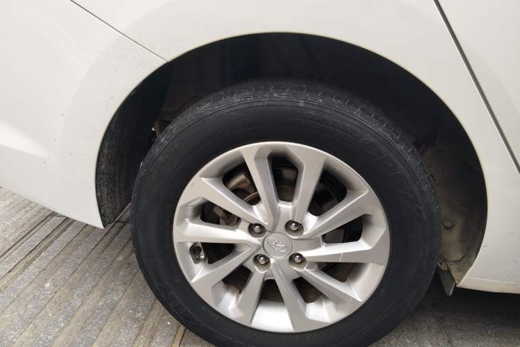 Used Hyundai Verna 2016 1.4L Automatic Cool Edition GLS
