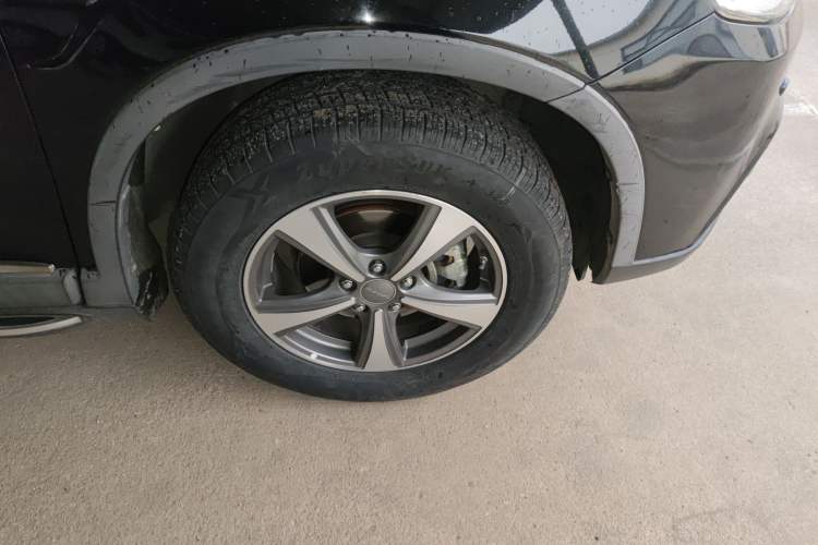 Used Haval H6 2015 Revised Version Sport Edition 1.5T Manual Transmission Two-Wheel Drive Elite Grade