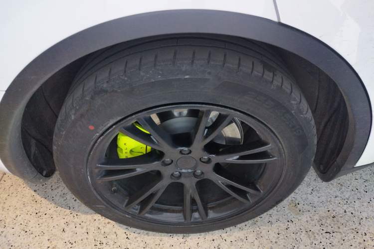 Used Tesla Model Y 2021 Standard Range Rear-Wheel Drive Version