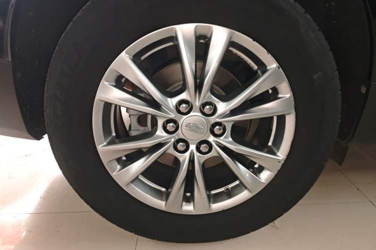 Used Cadillac XT5 2021 28T Luxury Version