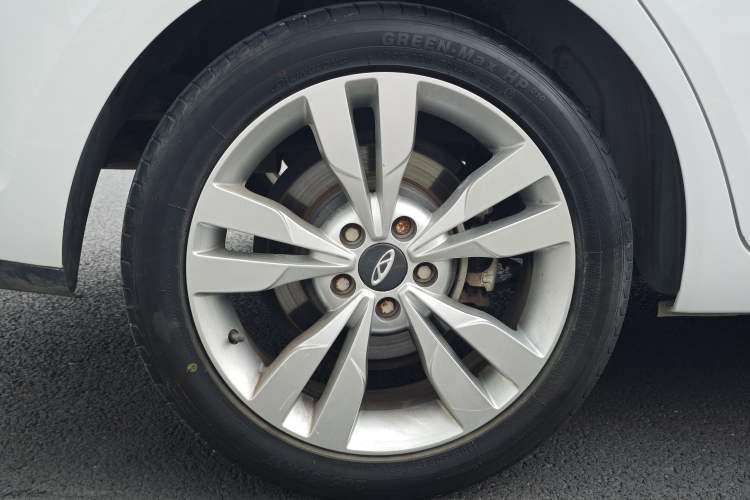 Used Chery Arrizo 5 2017 1.5L Manual Lingchao Edition
