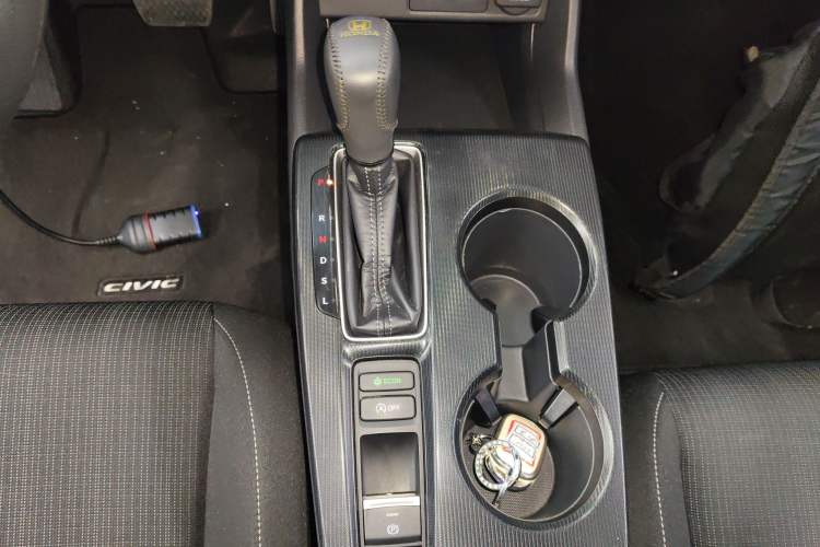 Used Honda Civic 2023 240TURBO CVT Dynamic · Center Stage Special Edition