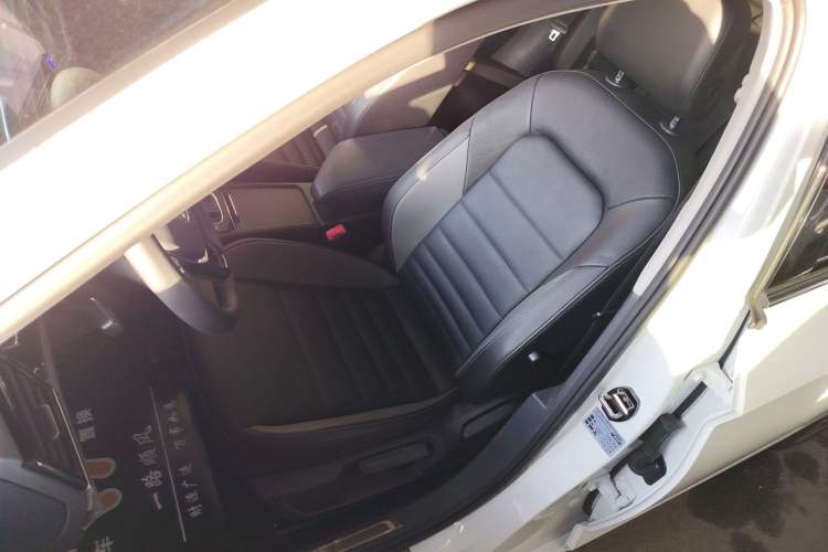 Used Volkswagen Sagitar 2021 280TSI DSG Excellence Edition
