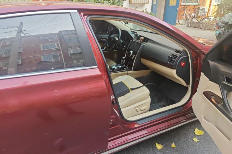 Used Toyota Reiz 2012 2.5V Fengdu Elite Stylish Edition
