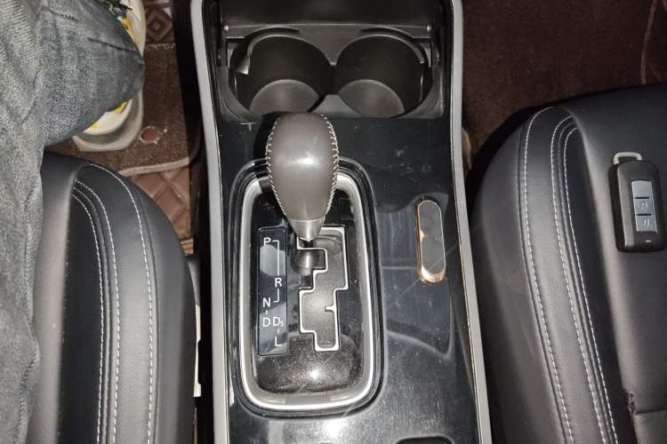 Used Mitsubishi Outlander 2020 2.0L Two-Wheel Drive Enjoyment Version 5 Seats
