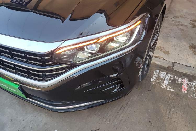 Used Volkswagen Passat 2023 Facelift 330TSI Luxury Edition